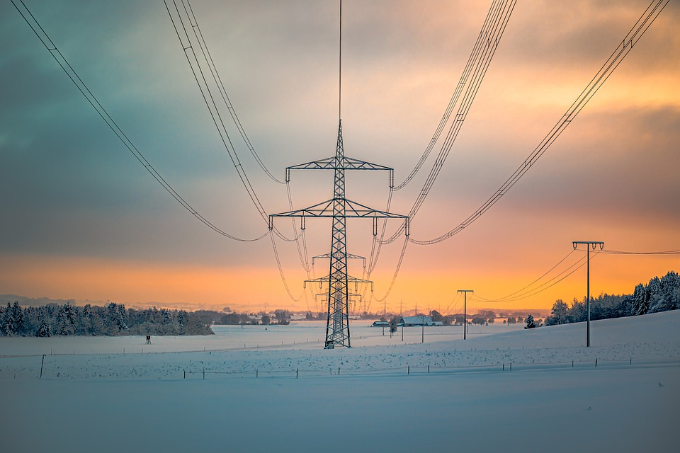 为什么说控制电路是开关电源系统的另一主要部分？